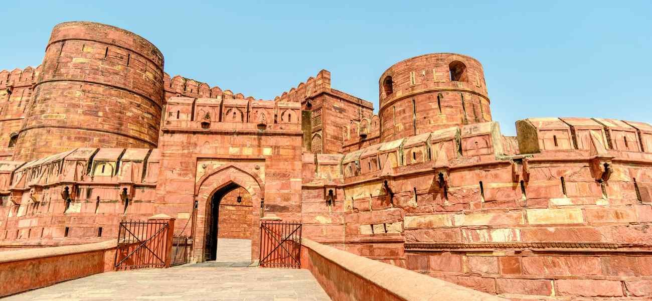 Mathura To Premanand Ji Maharaj Ashram Distance Shri Hit Radha Keli Mathura To Premanand Ji Maharaj Ashram Distance Shri Hit Radha Keli